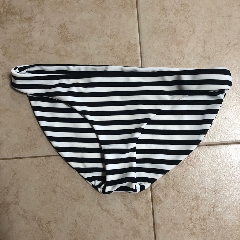 Mikoh Zuma Bottoms